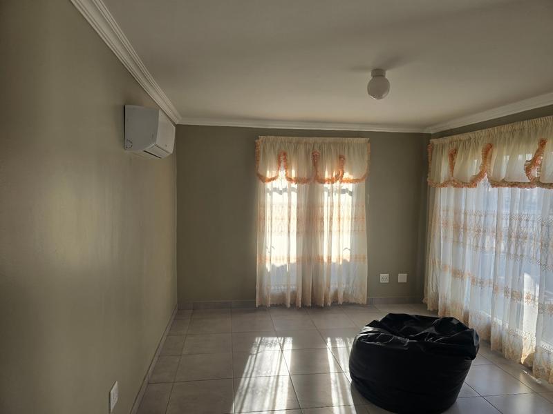To Let 3 Bedroom Property for Rent in Zamdela Free State